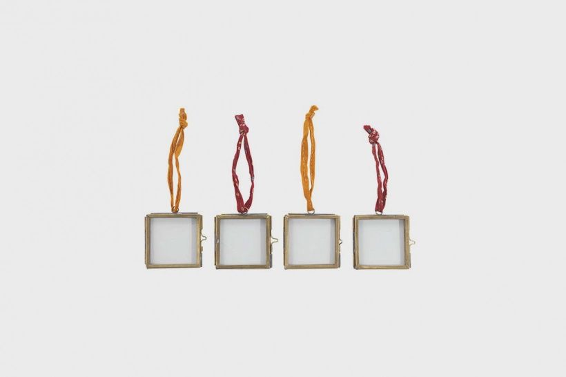 Tiny Kiko Frame, Colour: Antique Brass