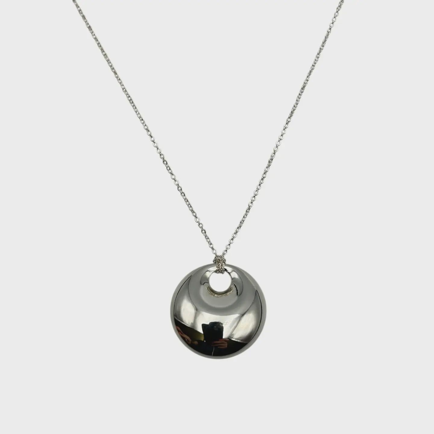 Retro Style Pendant Necklace, Colour: Silver