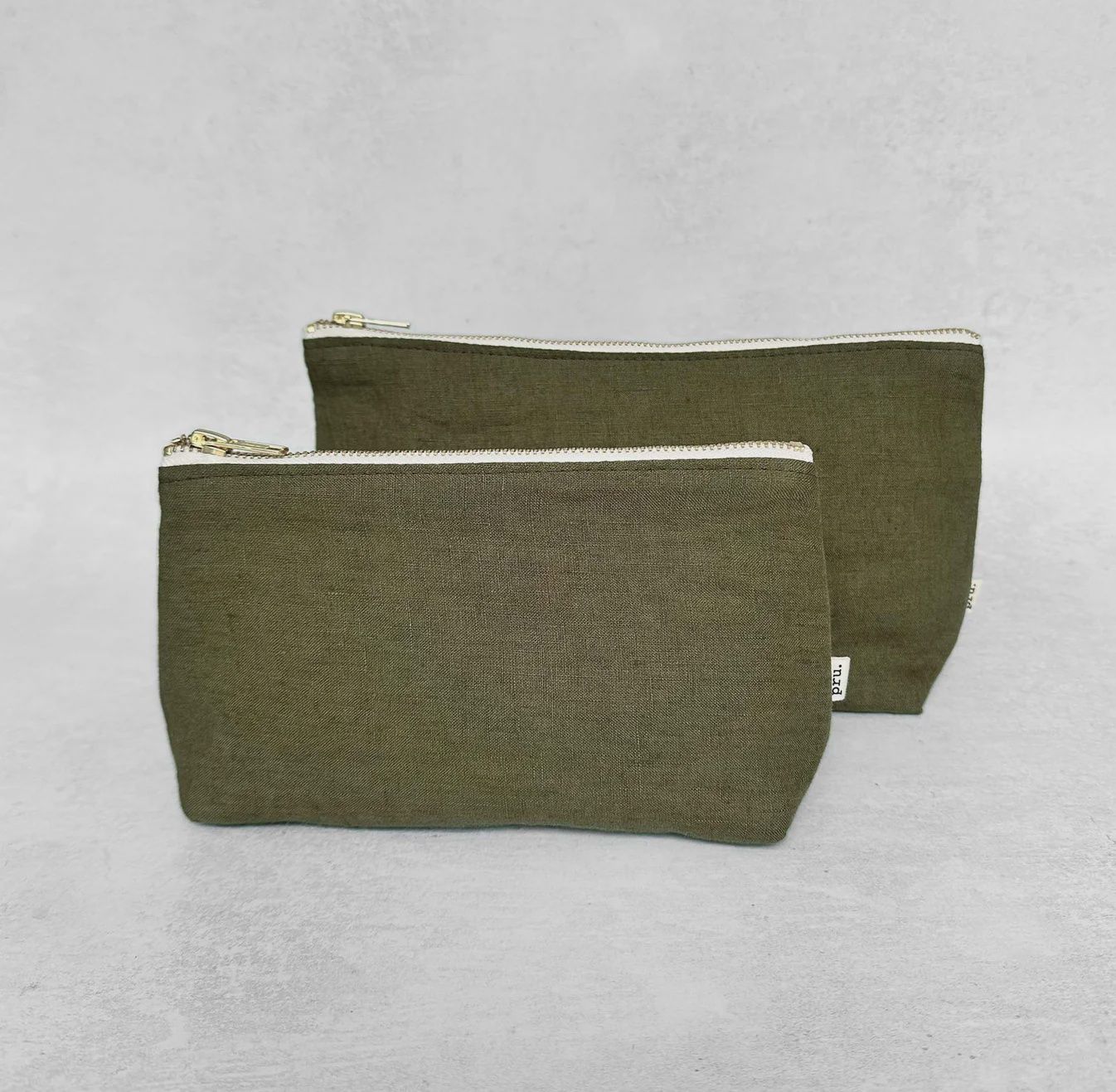 Khaki Medium Linen Pouch