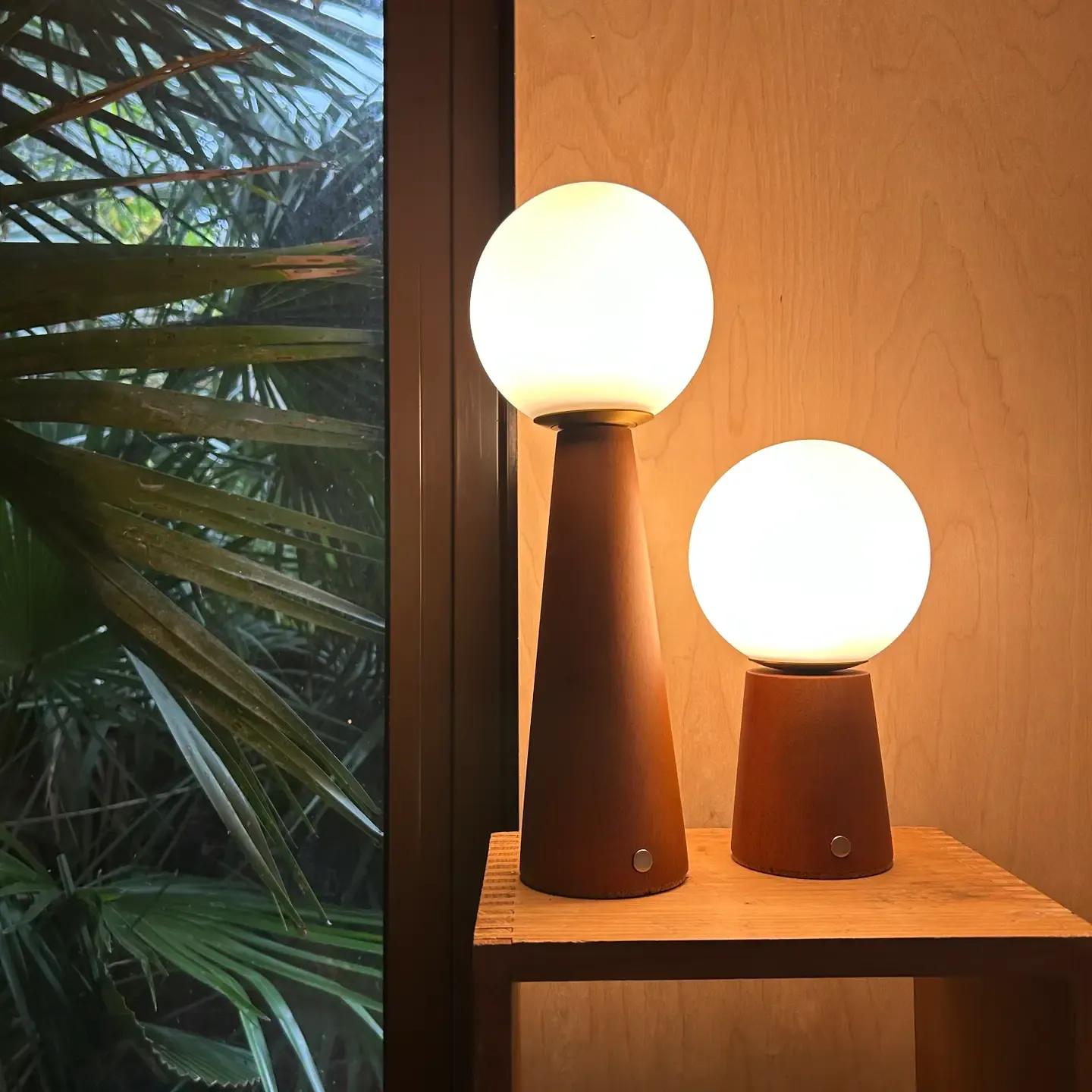 Deco Cone Rechargeable Lamp