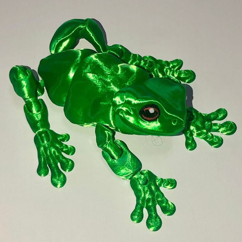 Articulated Green Tree Frog