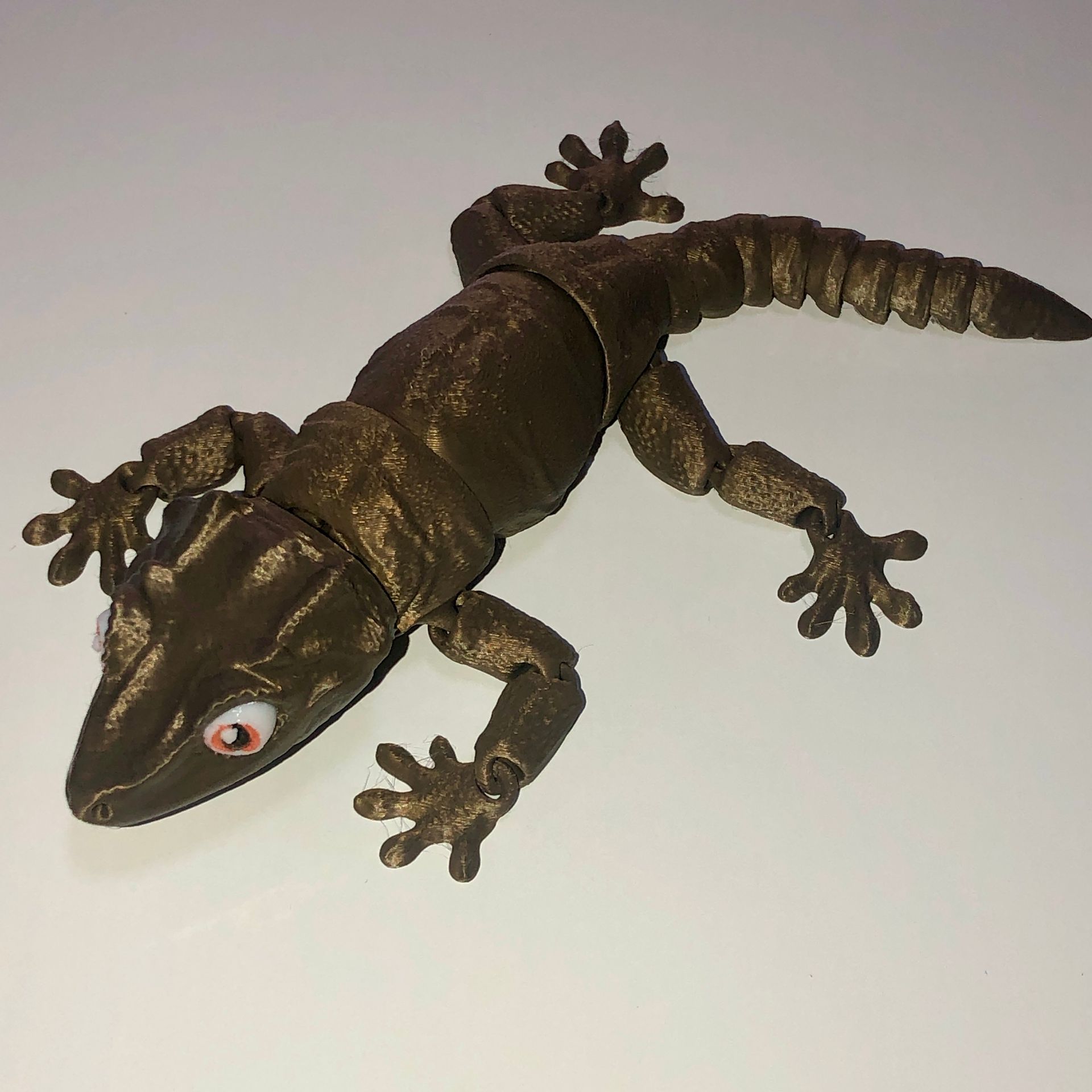 Articulated Gecko