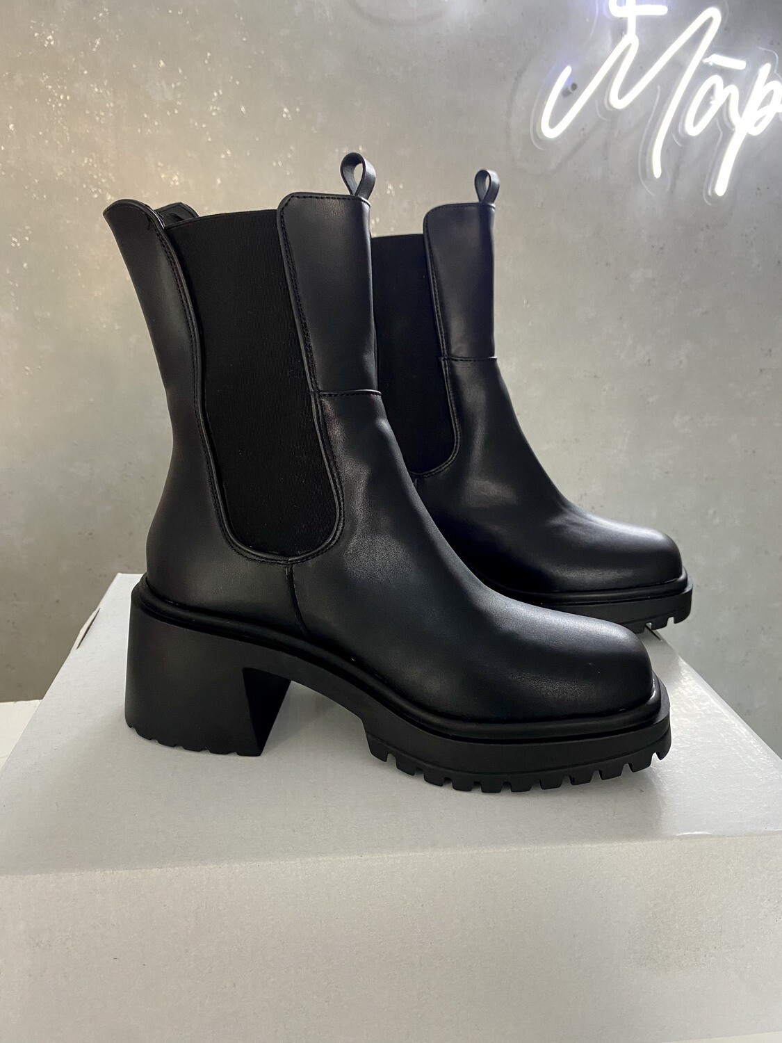 Botin Nairobi - Negro Botin Nairobi - Negro