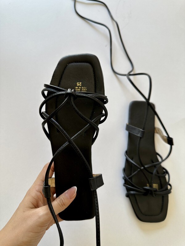 Sandalia Romana Negra