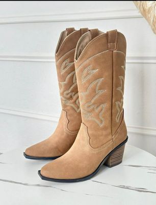 Modelo Texana Gamuza - Miel