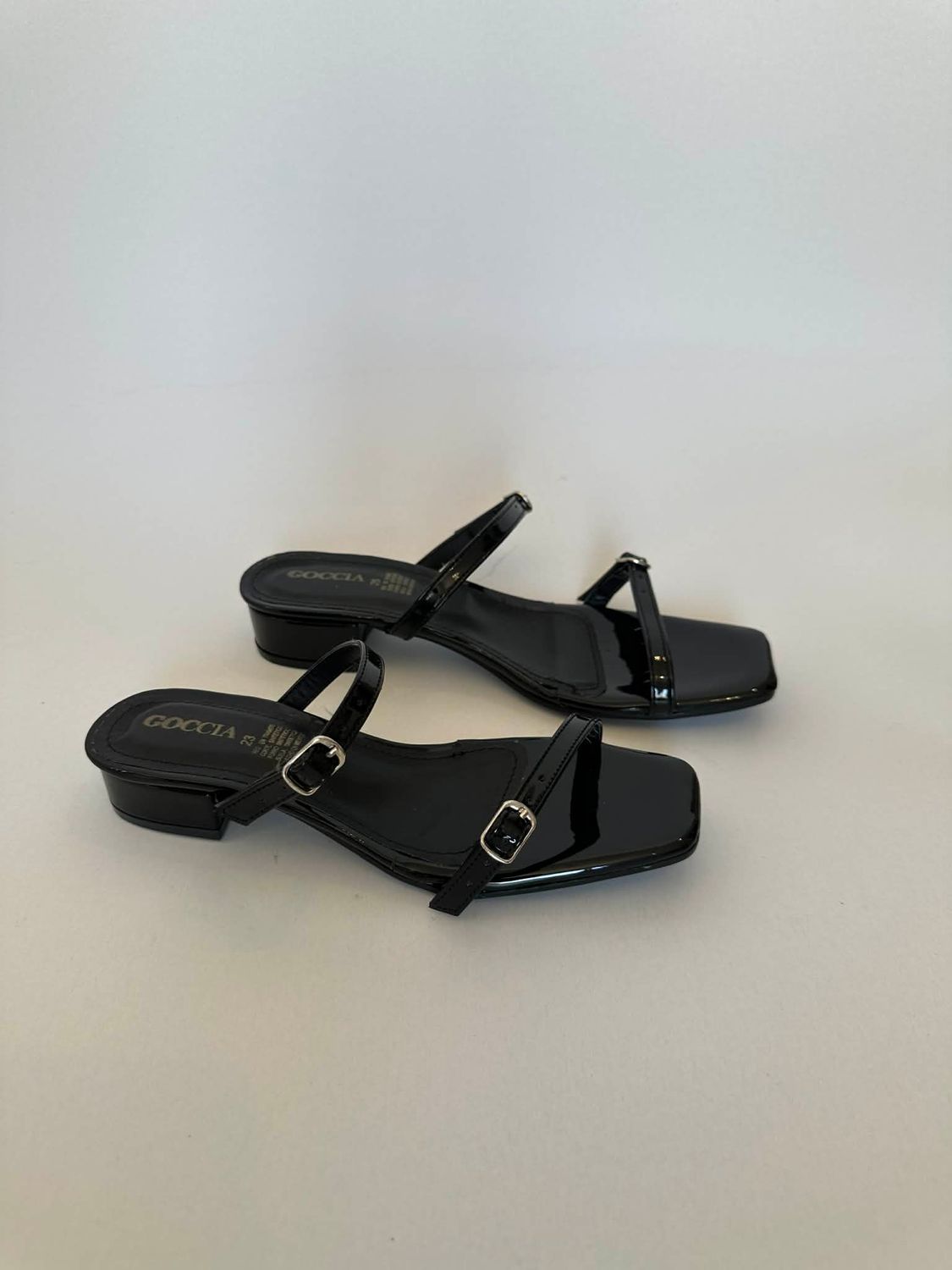 Sandalia  Madrid hebillas - Negro