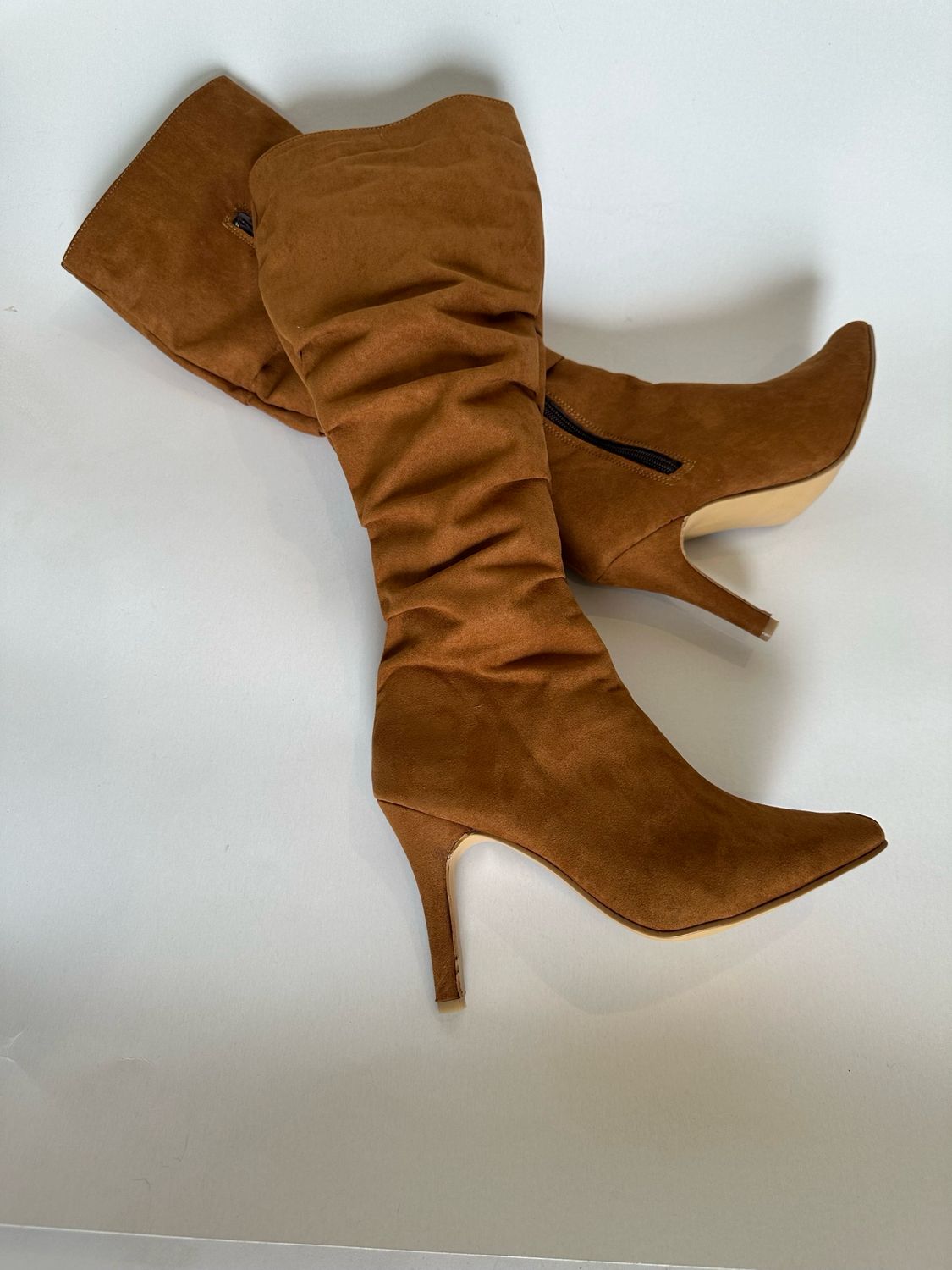 Botas Francia - Gamuza miel Botas Francia - Gamuza miel