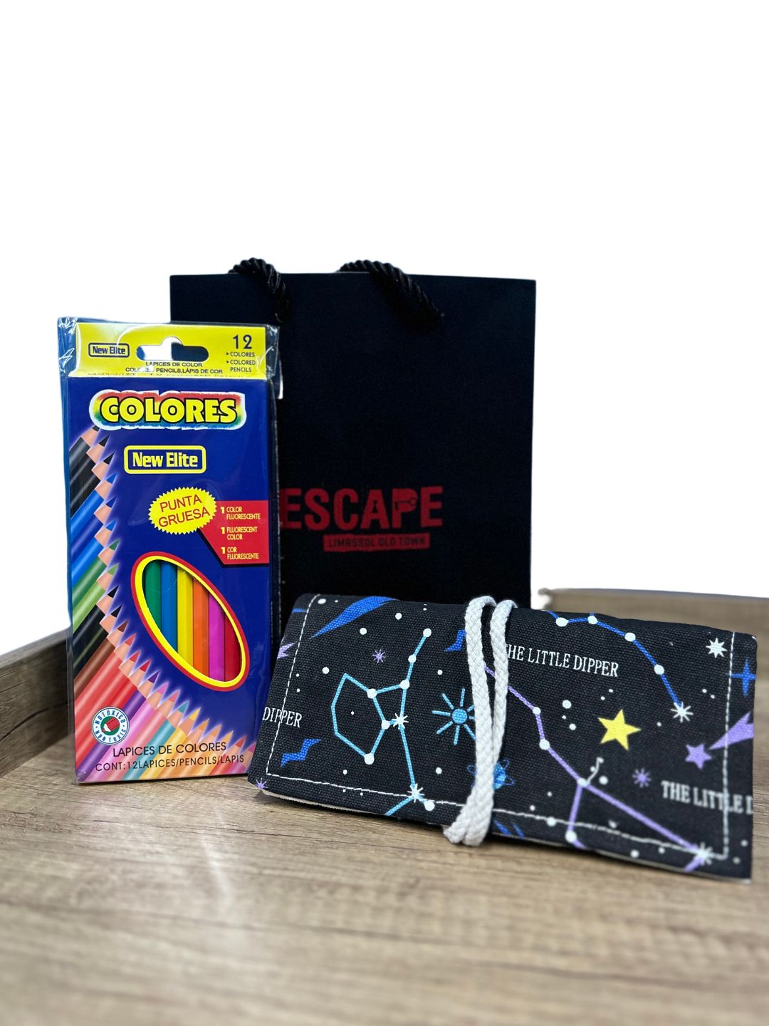 GIFT BAG WITH RANDOM COLOR PENCIL + CASE