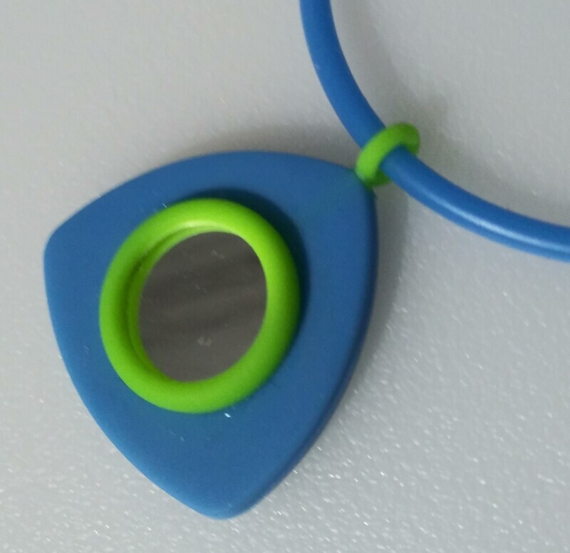 Triangle necklace
