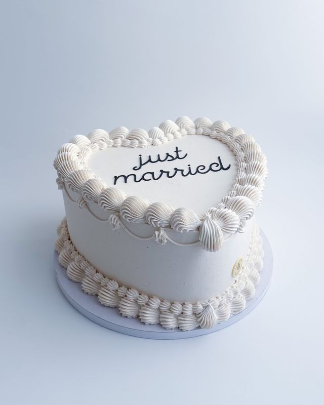 Vintage Herztorte - Just married (Vorlaufzeit 5 Tage) Vintage Herztorte - Just married (Vorlaufzeit 5 Tage)