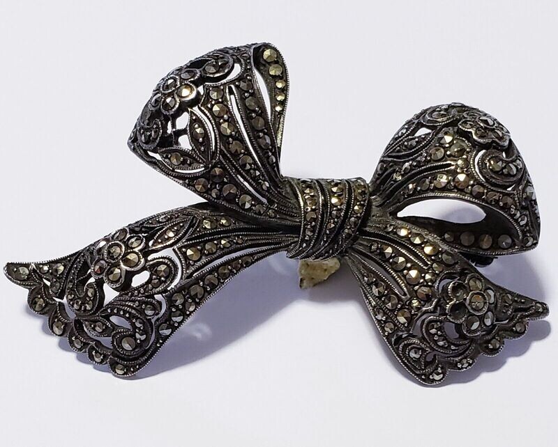 Signed Germany Victorian Sterling Silver Marcasite Ribbon Bow Brooch Pin Signed Germany Victorian Sterling Silver Marcasite Ribbon Bow Brooch Pin