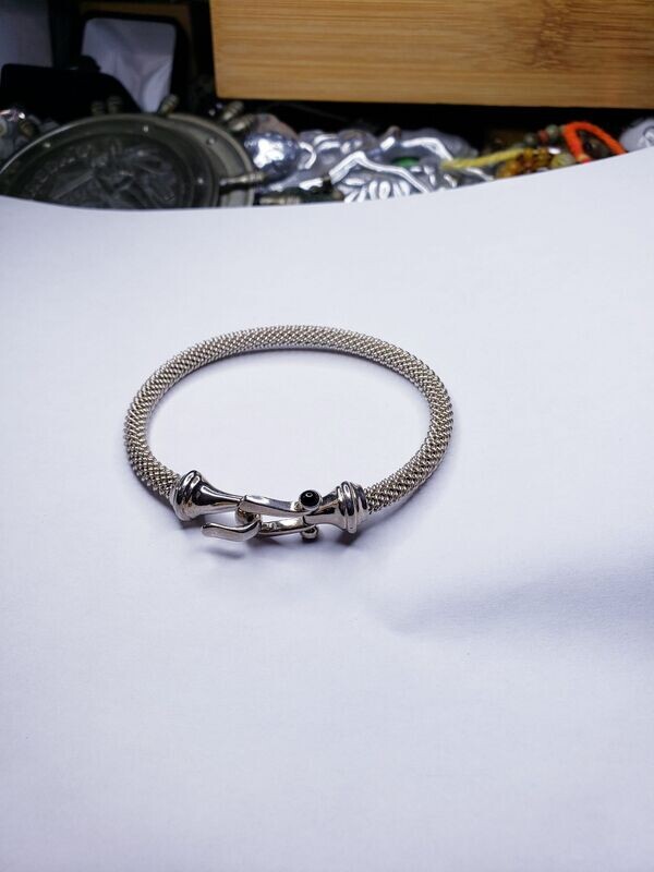 Vintage Designer Joseph Esposito SIGNED Sterling Silver Flexible Hook Mesh Bangle Bracelet with Black Onyx Cabochons