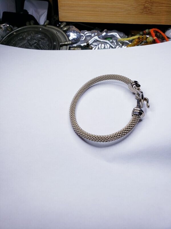 Vintage Designer Joseph Esposito SIGNED Sterling Silver Flexible Hook Mesh Bangle Bracelet with Black Onyx Cabochons