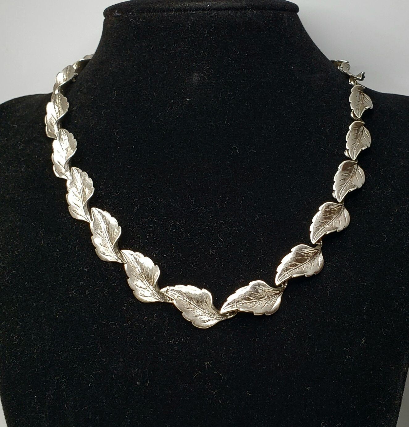 Vintage Hand Engraved Sterling Silver Leaf Design Panel Necklace 14.5"