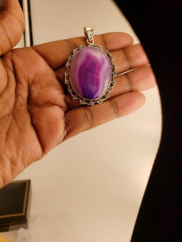 Vintage Hand Carved Sterling Silver Banded Agate Cabochon Oval Filigree Pendant