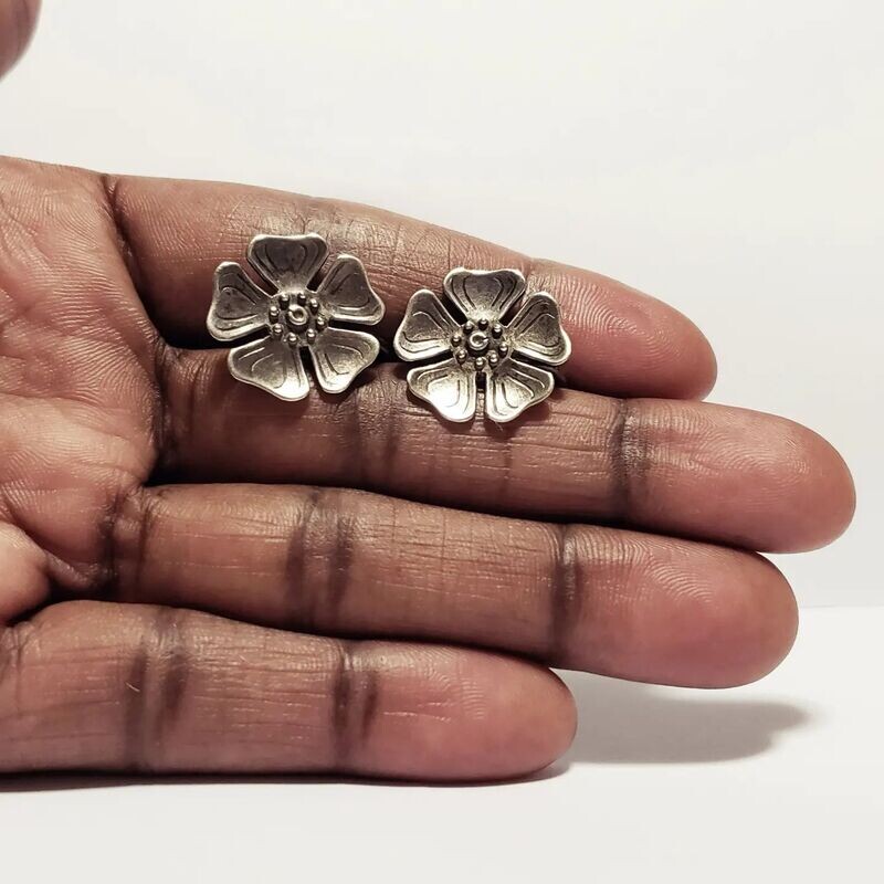 Vintage Sterling Silver Flower Button Style Clip-on Earrings Signed Fish