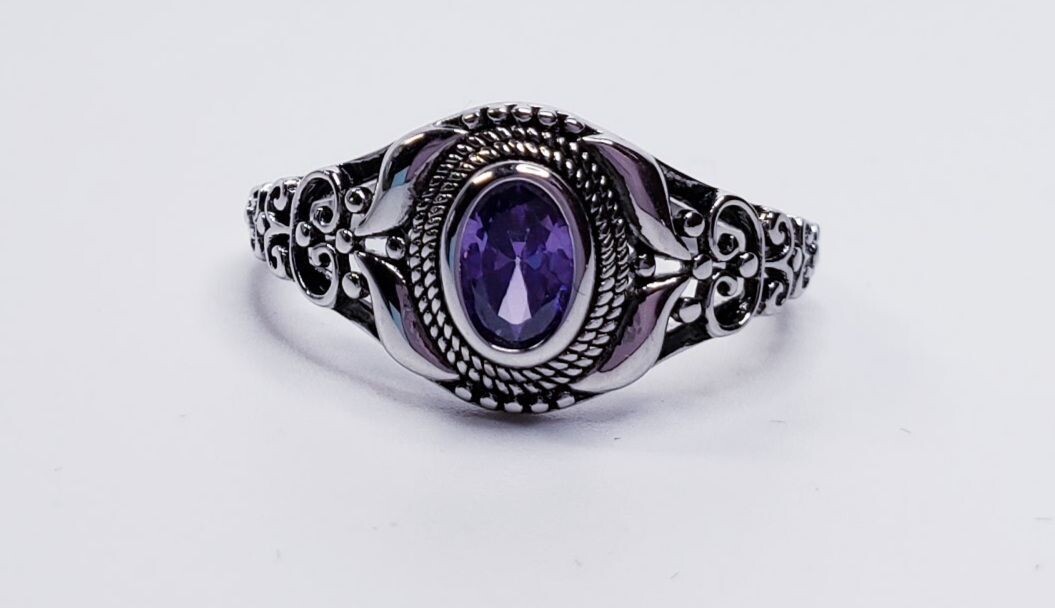 Vintage Estate Sterling Silver Filigree Ring With Amethyst Sz9