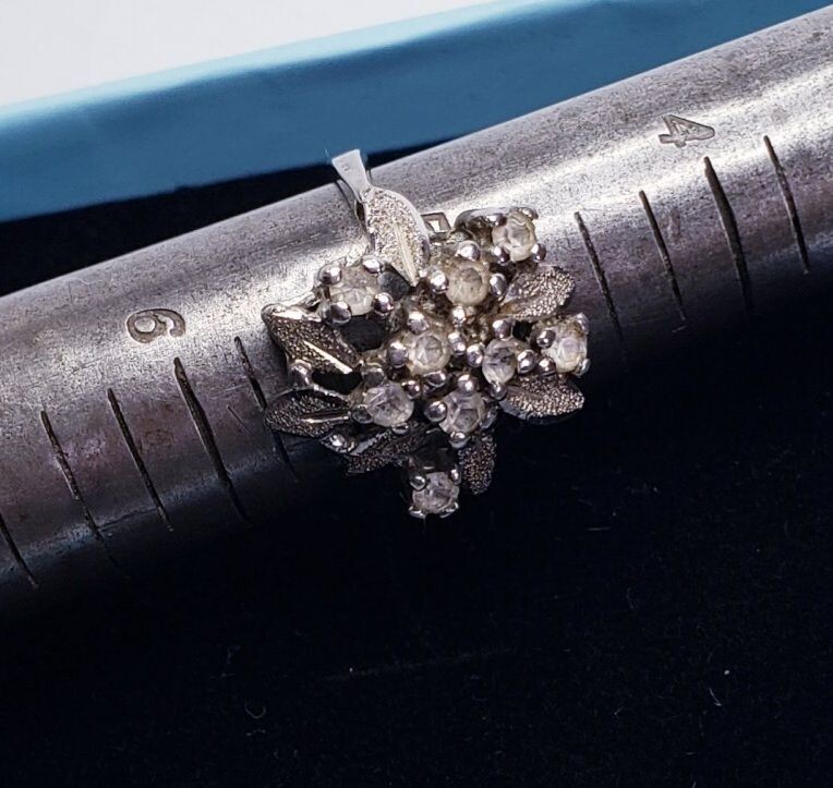 Vintage Sterling Silver Hand Carved Formed Floral CZ Ring Sz5.25