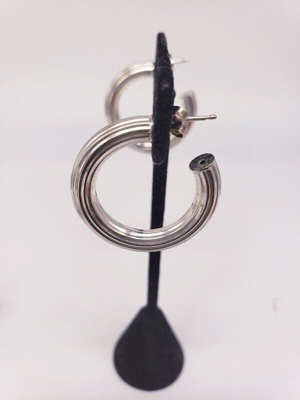 Thick Well Made Sterling Silver Solid, Ribbed, Fluted Hoop Earrings.