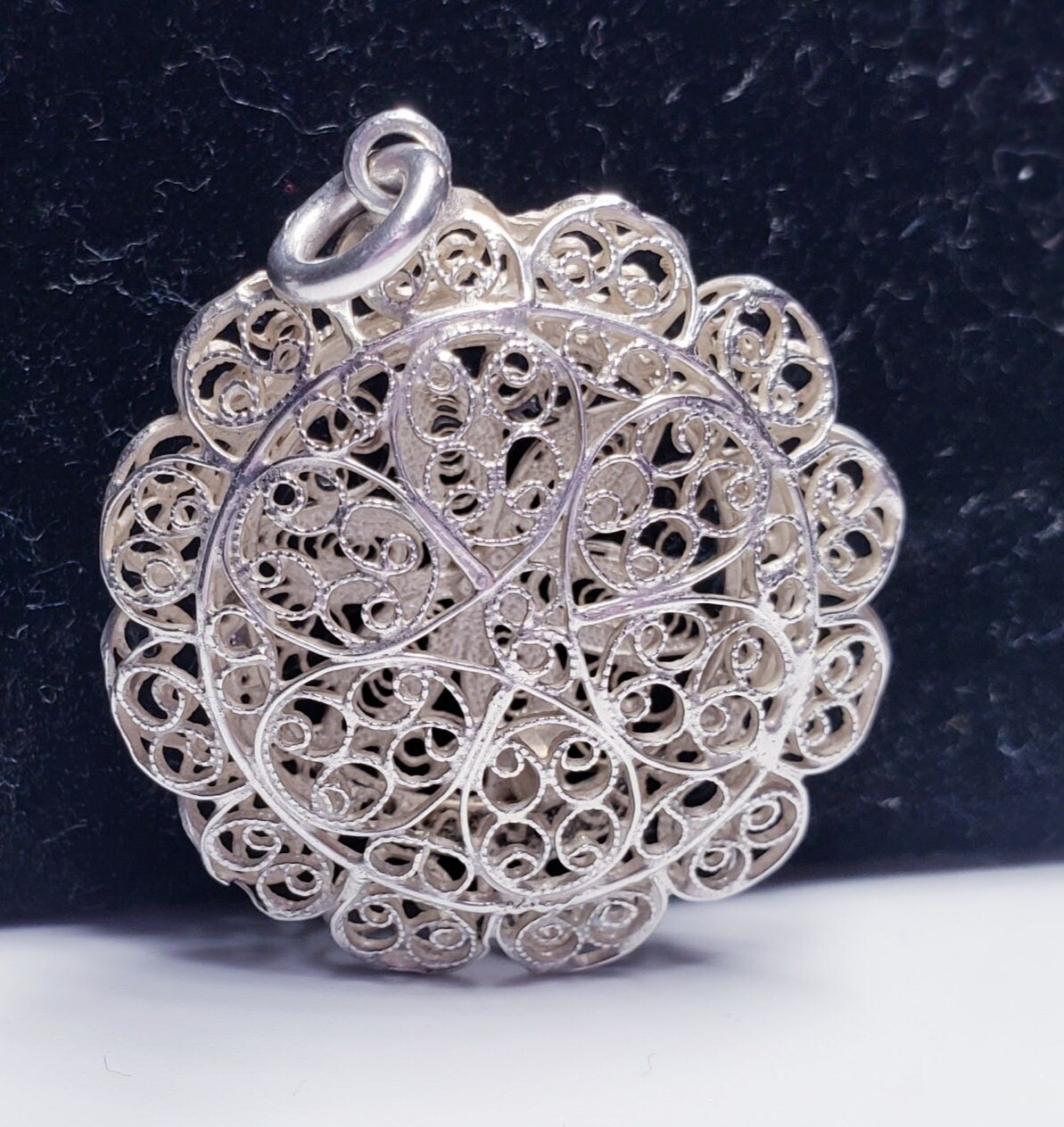Vintage Sterling Silver Floral Filigree Locket Charm Pendant