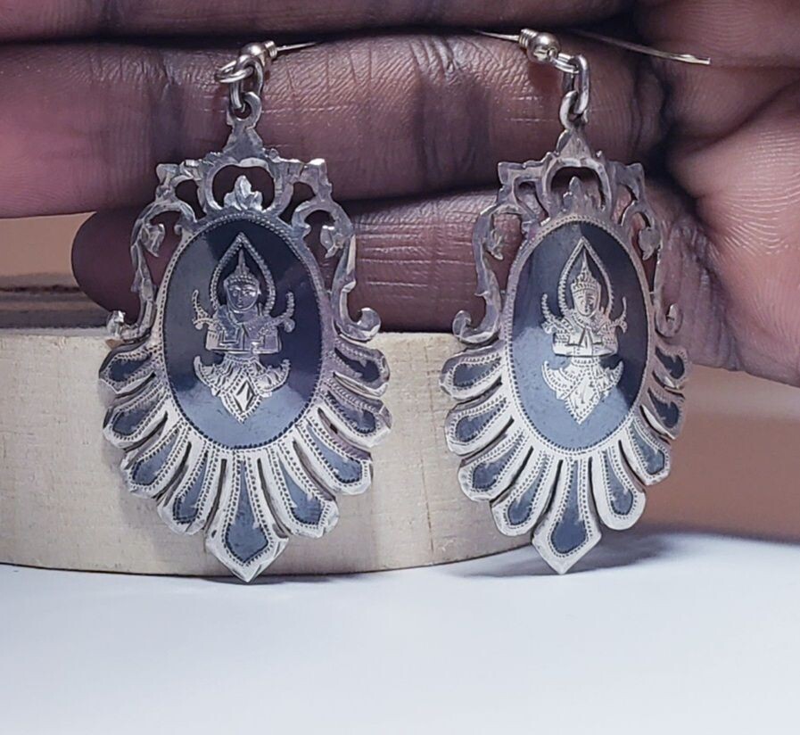 Vintage 60's Sterling Silver Praying Buddha Niello Dangle Earrings.