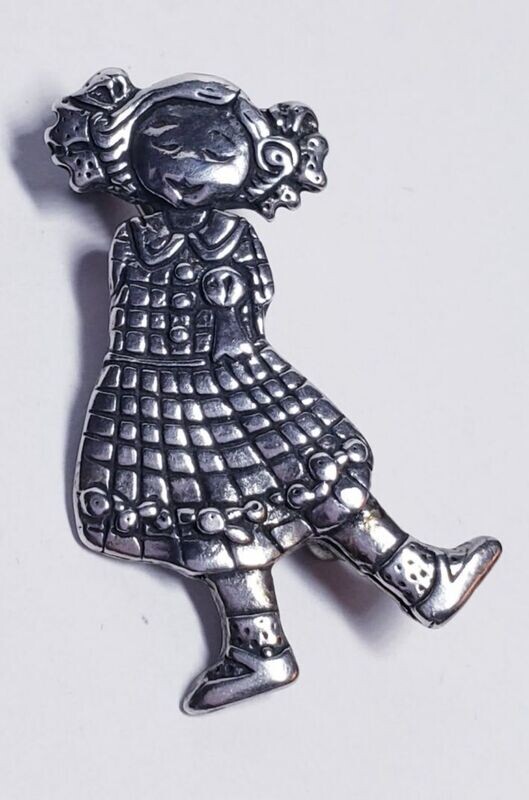 Vintage Sterling Silver Little Girl Singing Brooch Pin