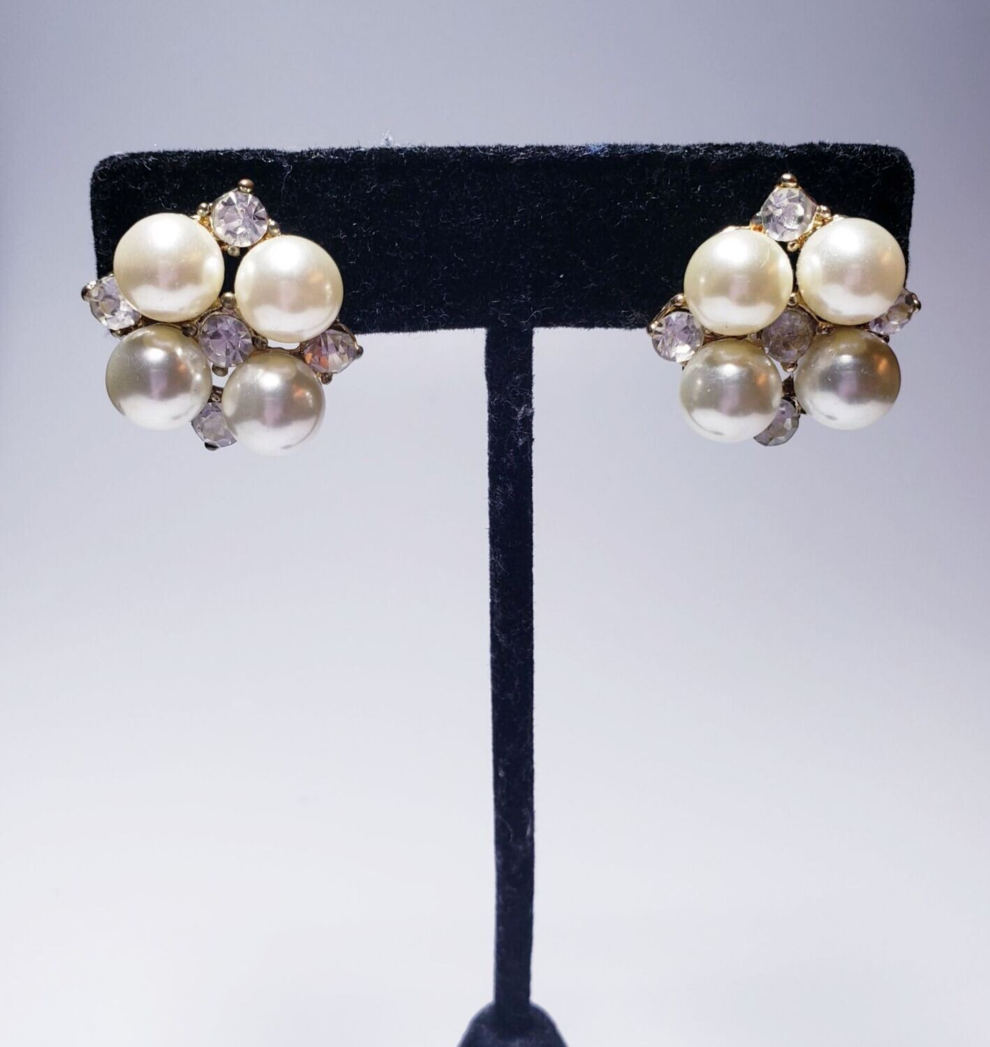 Gorgeous Vintage Costume Pearl & Cz Button Style Earrings