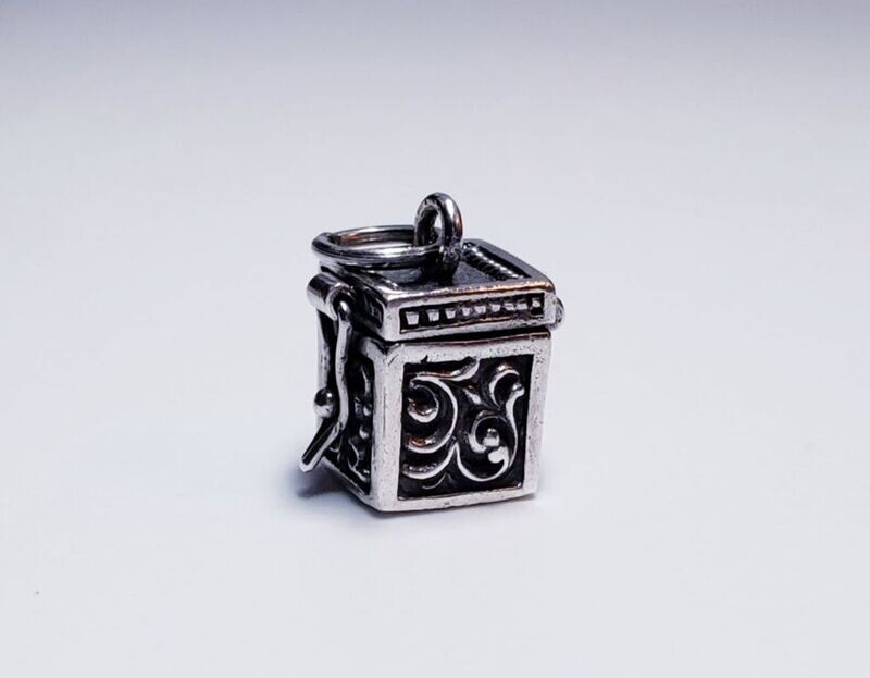 Vintage Sterling silver Floral Prayer Box Charm Pendant