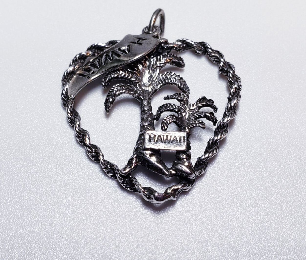 Vintage Sterling Silver Engraved Twisted Hawaiian Palm Tree Heart Pendant