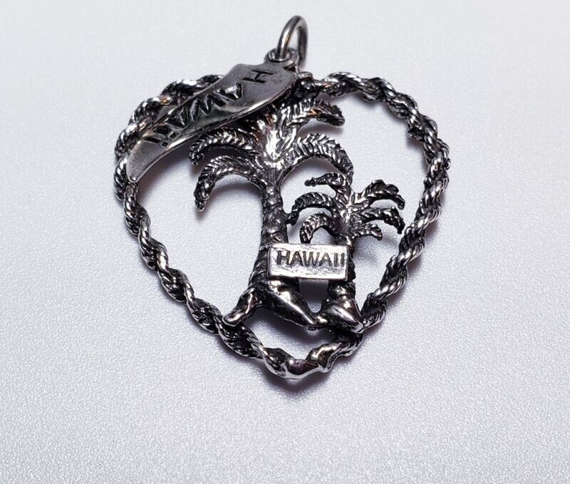 Vintage Sterling Silver Engraved Twisted Hawaiian Palm Tree Heart Pendant