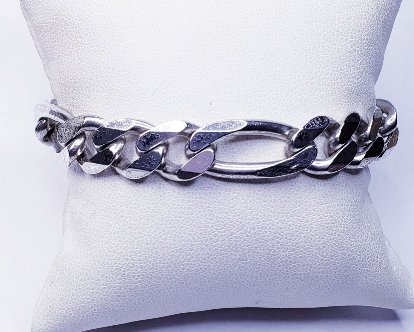 Sterling Silver Heavy Weight Italian Solid Figaro Bracelet 9"
