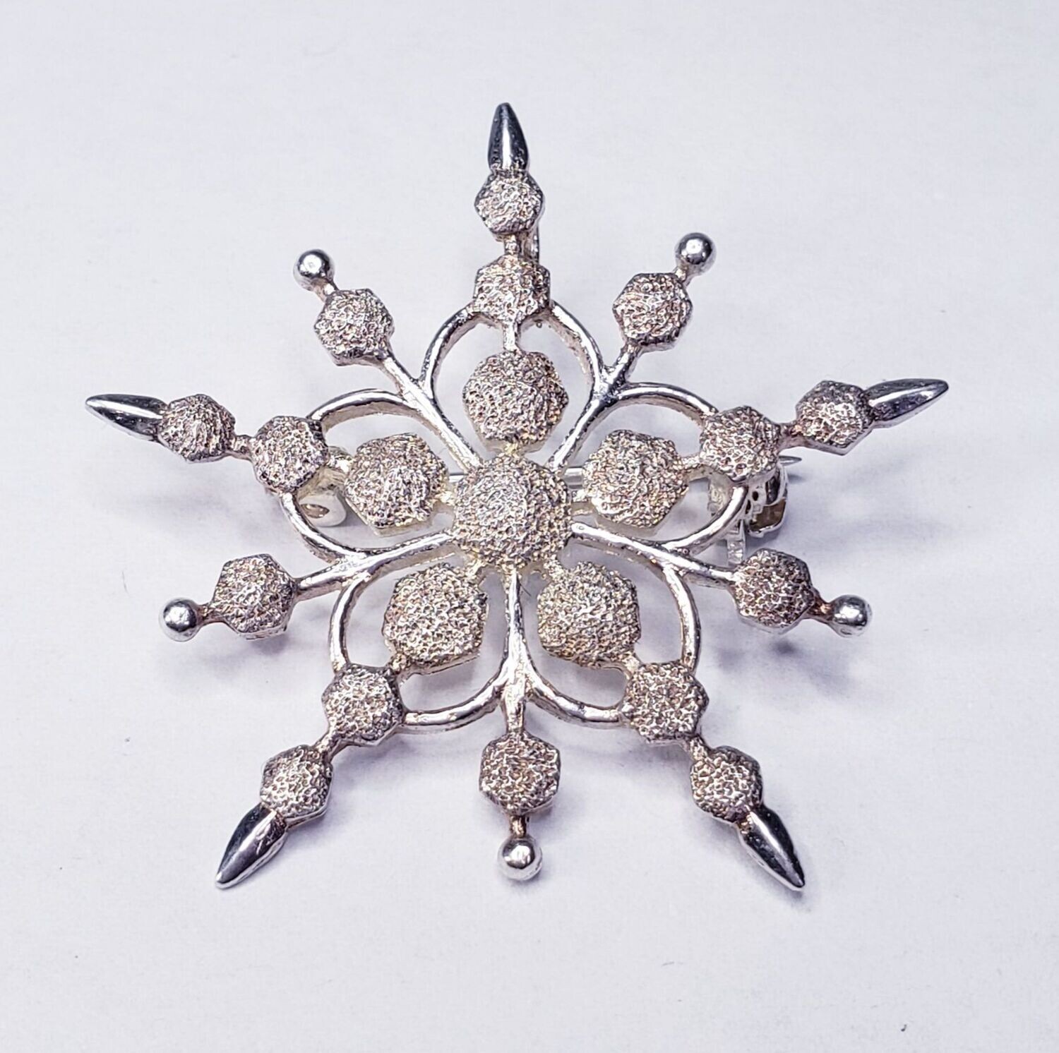 Sterling Silver Textured Snow Flake Brooch Pin/Pendant