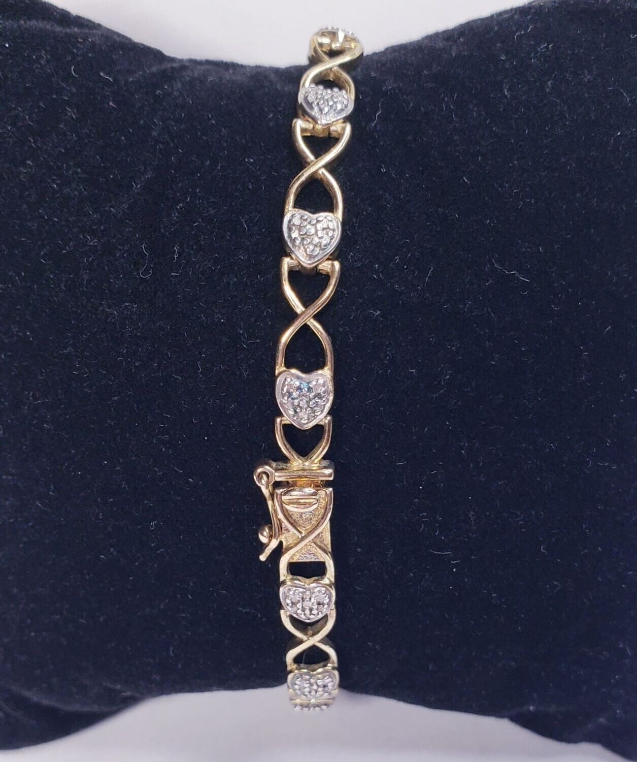 Sterling Silver Two Tone Textured XOXO Heart Bracelet 7.5"