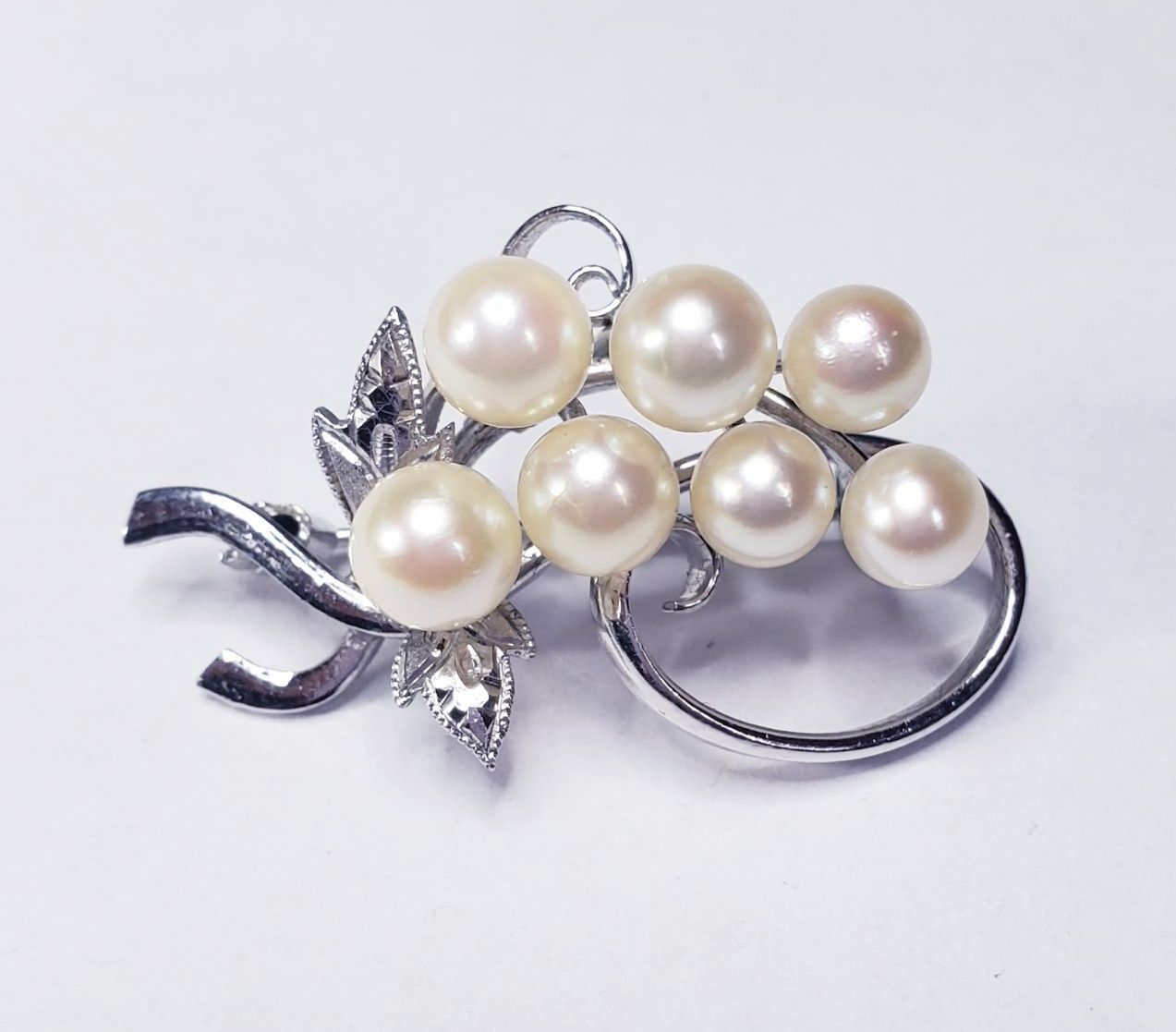 Sterling Silver Modernist 7 Pearl Swirl Style Brooch Pin