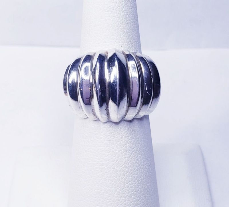 Ribbed Dome Style Sterling Silver Solid Ring Size 6