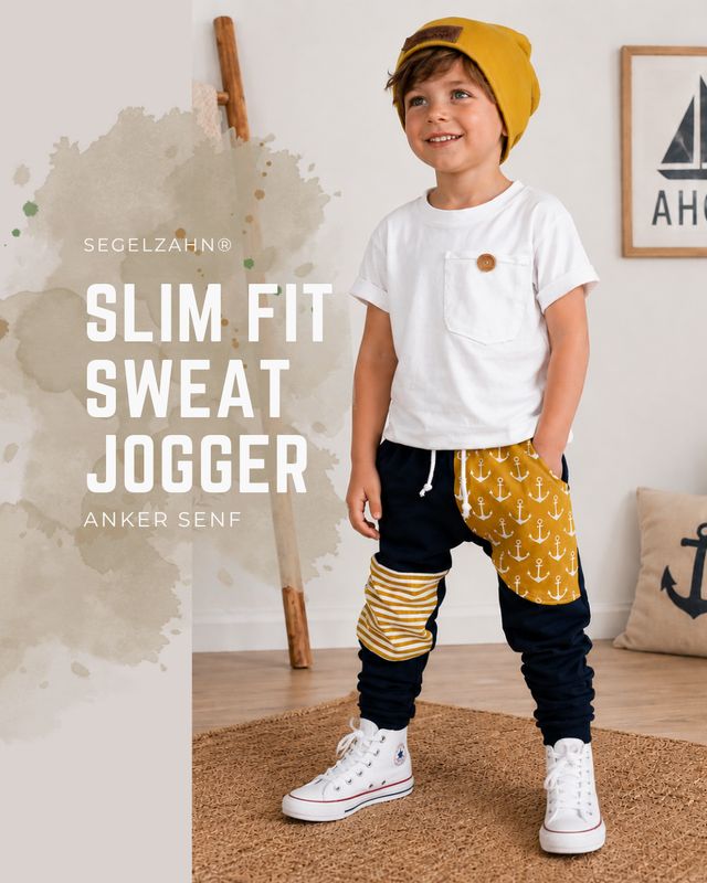 Sweat Hose Kinder Blau mit Anker Tasche – Slim Fit Jogger & Mitwachshose Sweat Hose Kinder Slim Fit Jogger in Blau mit Anker Tasche in Senf Gelb als maritime Jungenhose