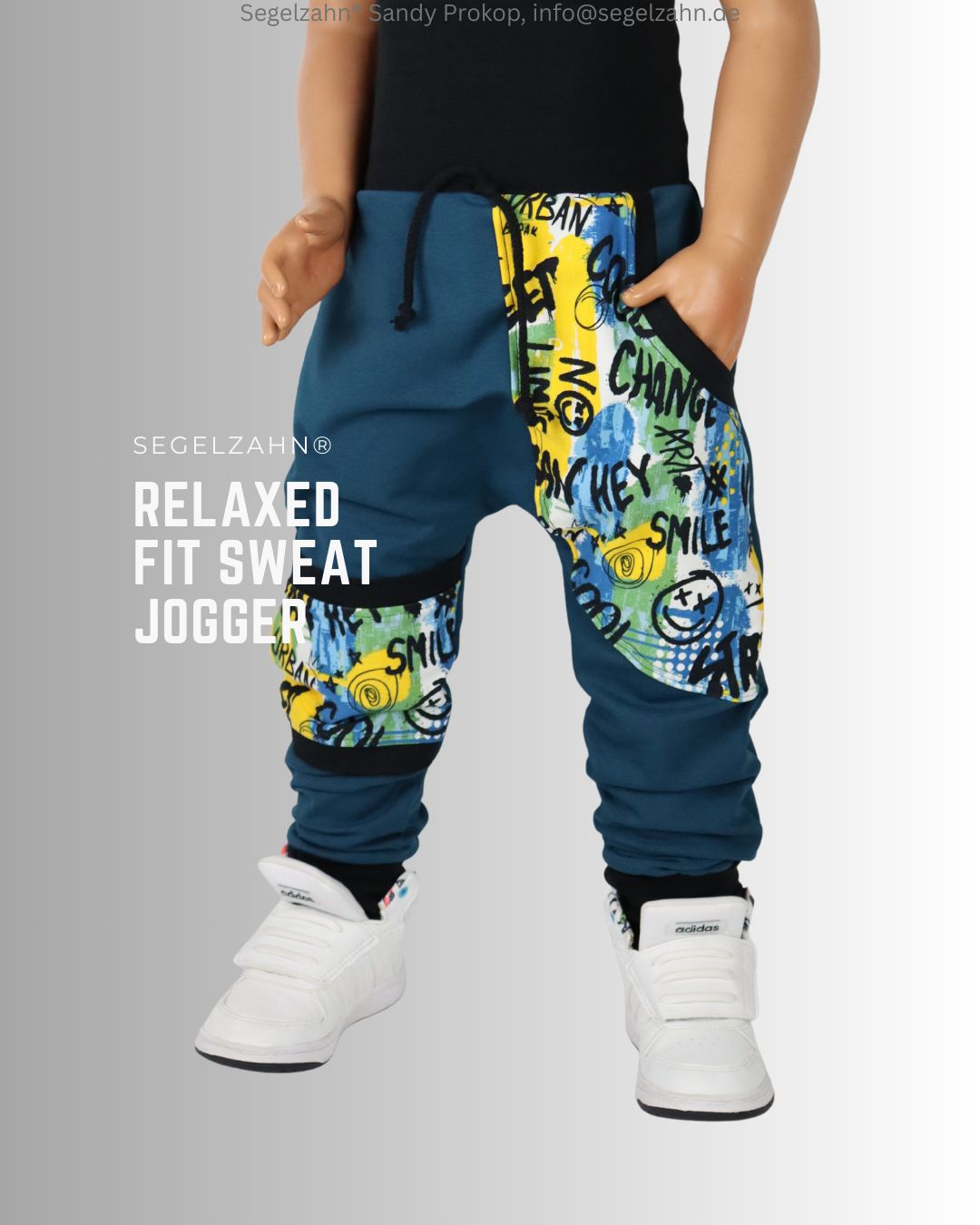 Kinderhose im Slim Fit Schnitt , gemütlich geschnitten aus Petrolfarbenem Sweatstoff, Jogginghose Unisex für Jungen und Mädch