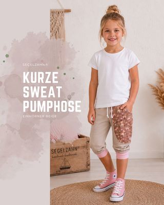 Kurze Pumphose Mädchen Beige | Sommerhose Kinder | Sweat Shorts Einhörner | Kind Baby Sweathose Kurze Pumphose für Mädchen in Beige aus Sweatstoff mit Einhorn-Seitentasche und rosa Bündchen, Handmade in Germany