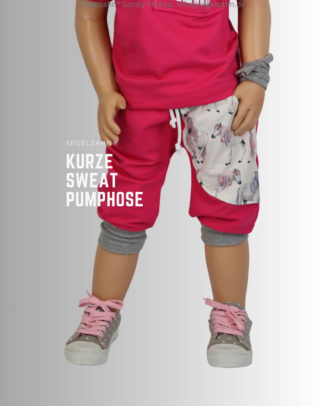 kurze Sweat Pumphose Mädchen Kinder Sommerhose Pink mit Seitentasche Pferdemotiv und Softbündchen in Grau