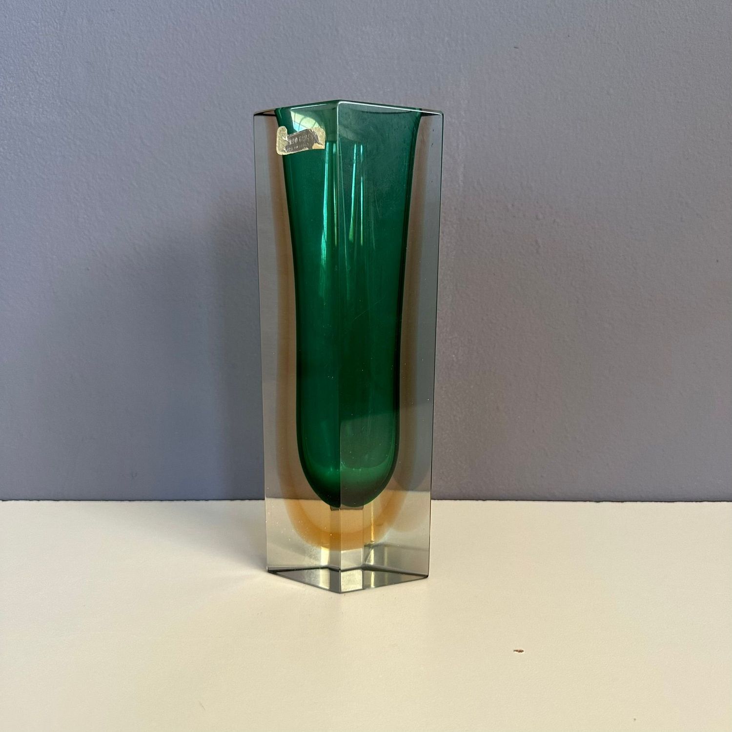Vaso in vetro di Murano anni '60, tecnica sommersa giallo verde