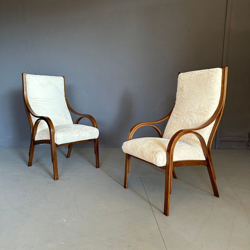 Coppia di Poltrone' Cavour' design di  Giotto Stoppino, Vittorio Gregotti e Ludovico Meneghetti per S.I.M.
