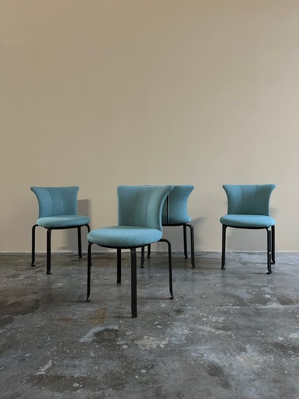 Set di 4 sedie "Miabi", design giapponese di Kazuhide Takahama per B&B Italia, anni '80