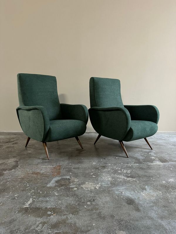 ​Coppia di poltrone anni Sessanta, manifattura Italiana