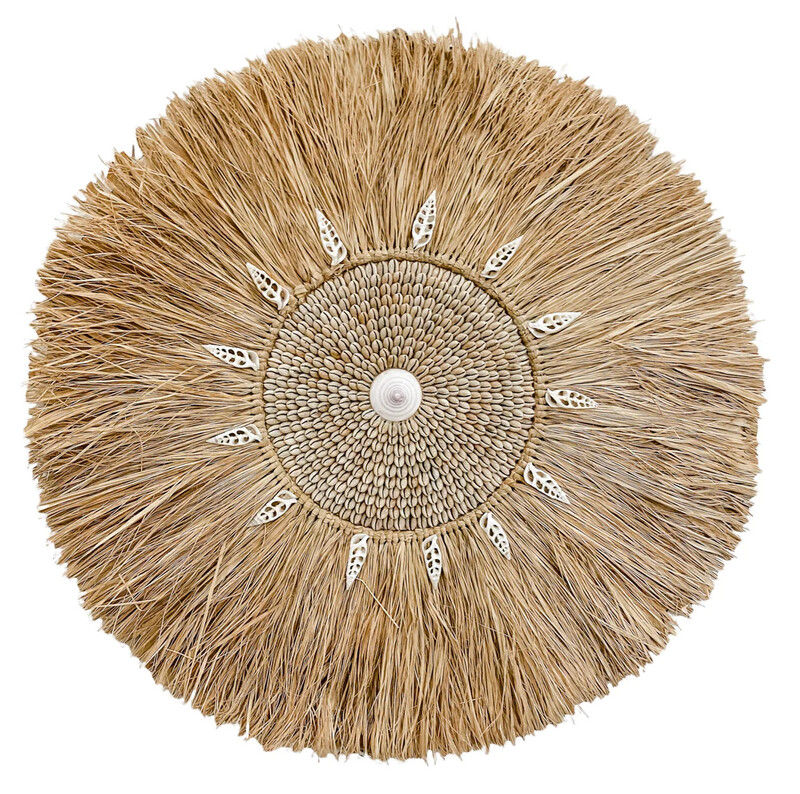 JUJU HAT de fibras naturales | Concha de cauri | 50cm