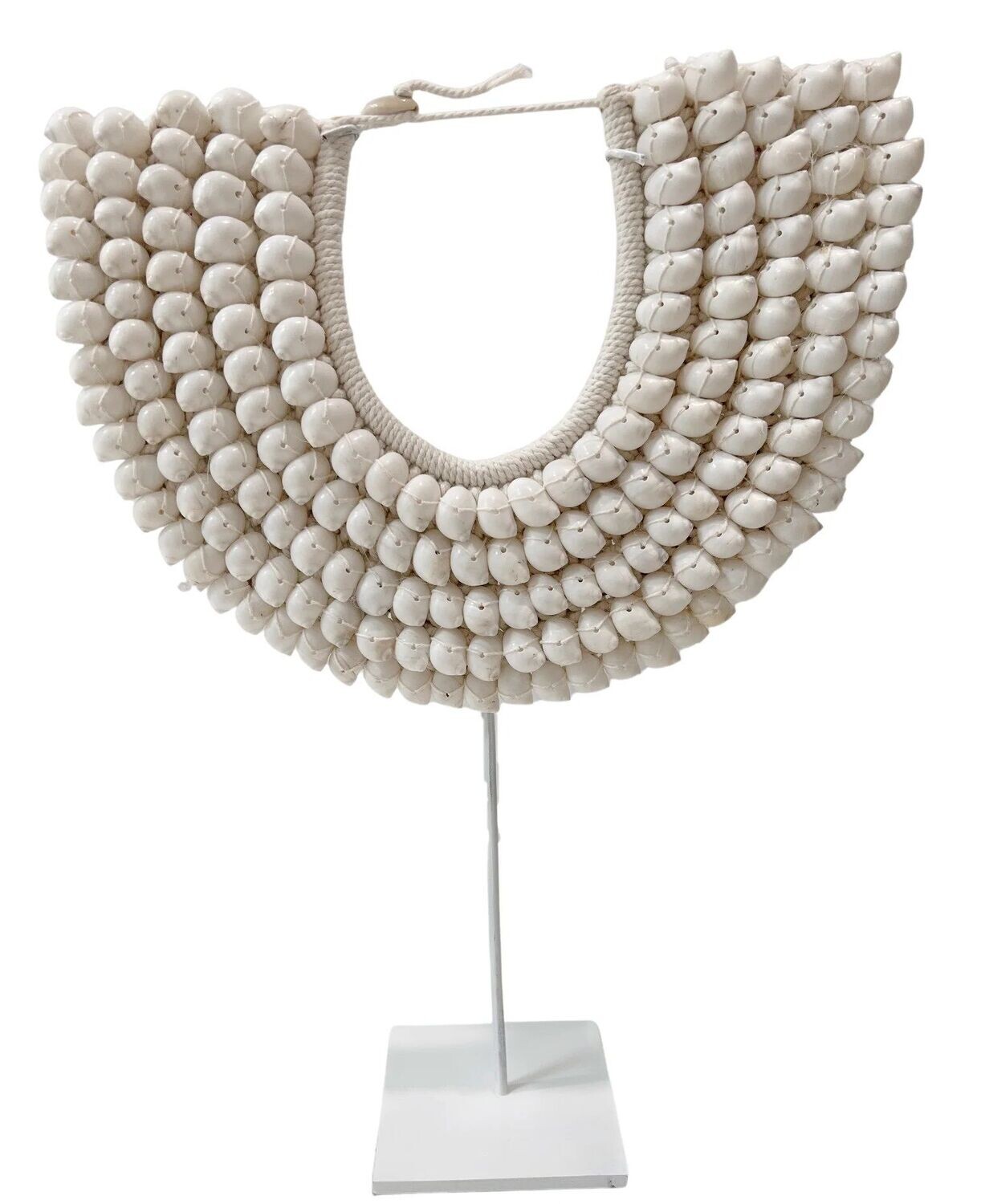 COLLAR PAPÚA de conchas de Nassau