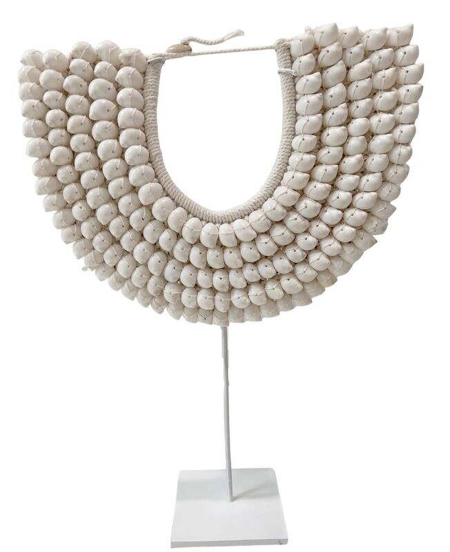 COLLAR PAPÚA de conchas de Nassau