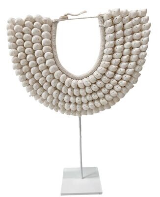 COLLAR PAPÚA de conchas de Nassau