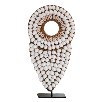 COLLAR PAPÚA de conchas blancas de Papúa y cauri