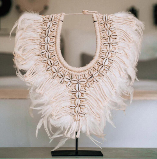 COLLAR PAPÚA Bohemio de Plumas y Conchas