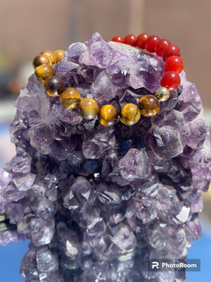 Carnelian &amp; Tiger’s Eye (strength and courage)